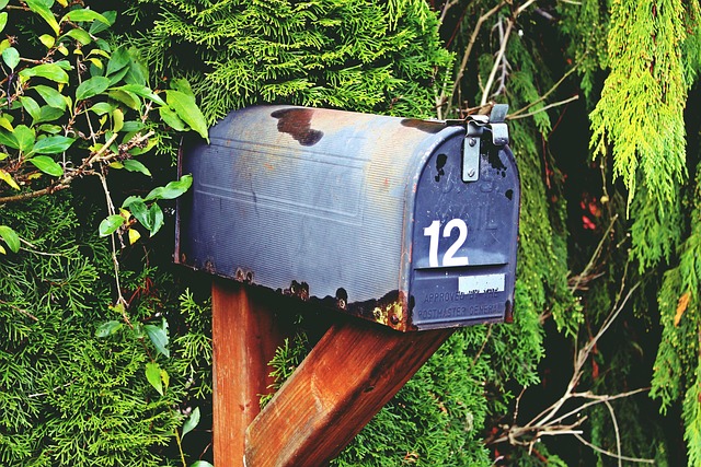 letter-box-1056324_640